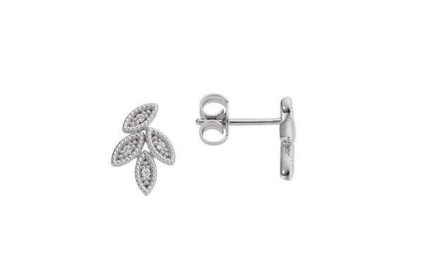 Diamantøredobber i hvitt gull 14kt med 0,050ct H/SI - BUR738252